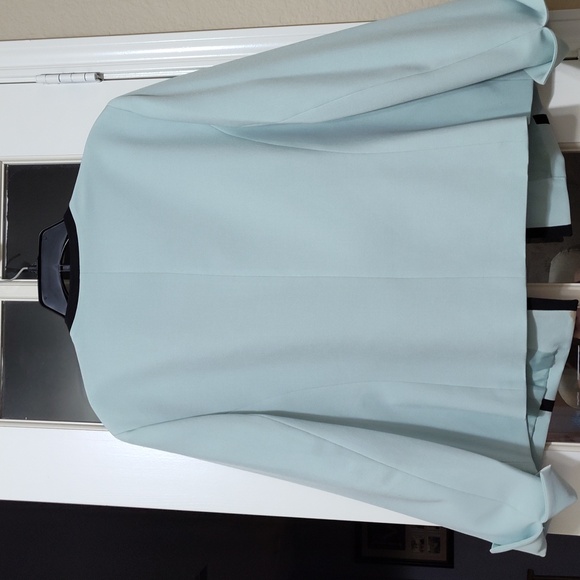 Black Label by Evan Picone - Light Green Suit Jacket w/Black Trim, Size 18 - Picture 3 of 6